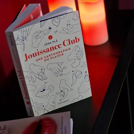 Romantique Avec Balneo Et Jeux Coquins *