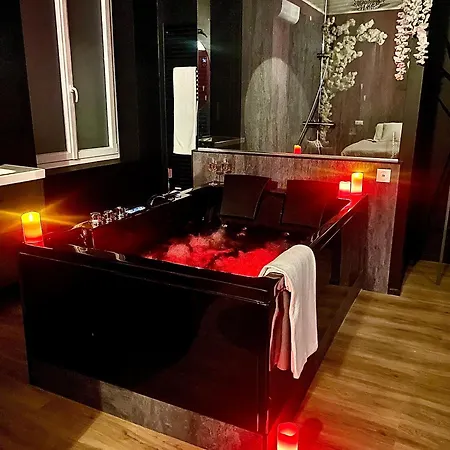 Suite Romantique Avec Balneo Et Jeux Coquins